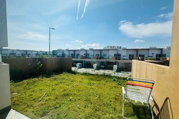 Casa Bluebell @ Cybersouth