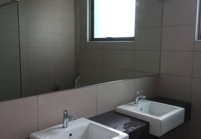 Lake Point Residence