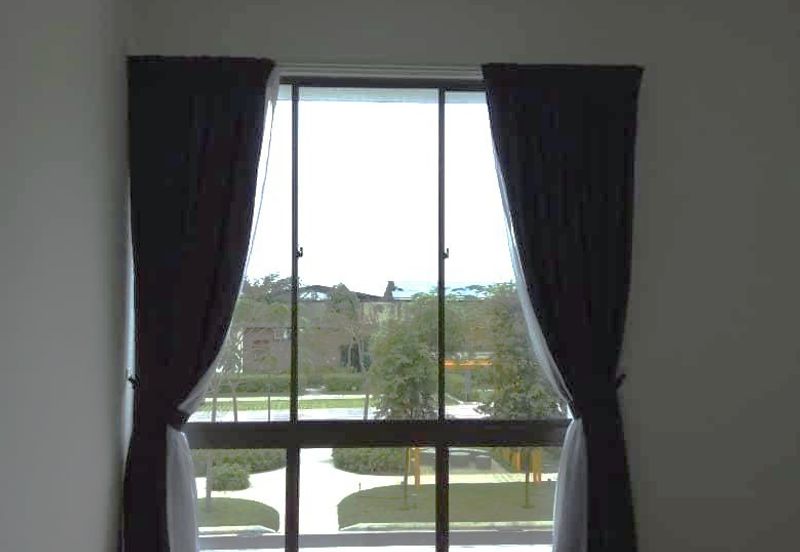 Lake Point Residence