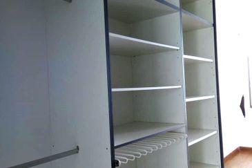 Lake Point Residence