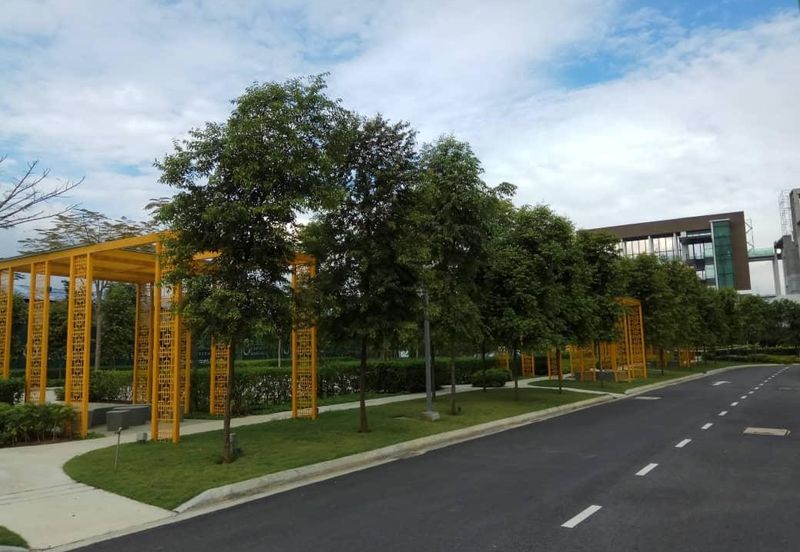 Lake Point Residence