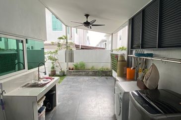 Jacaranda Garden Residence