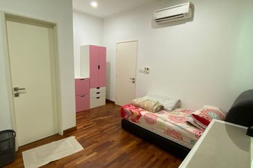 Jacaranda Garden Residence