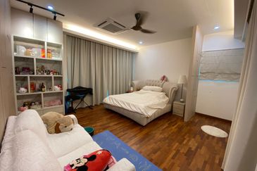 Jacaranda Garden Residence