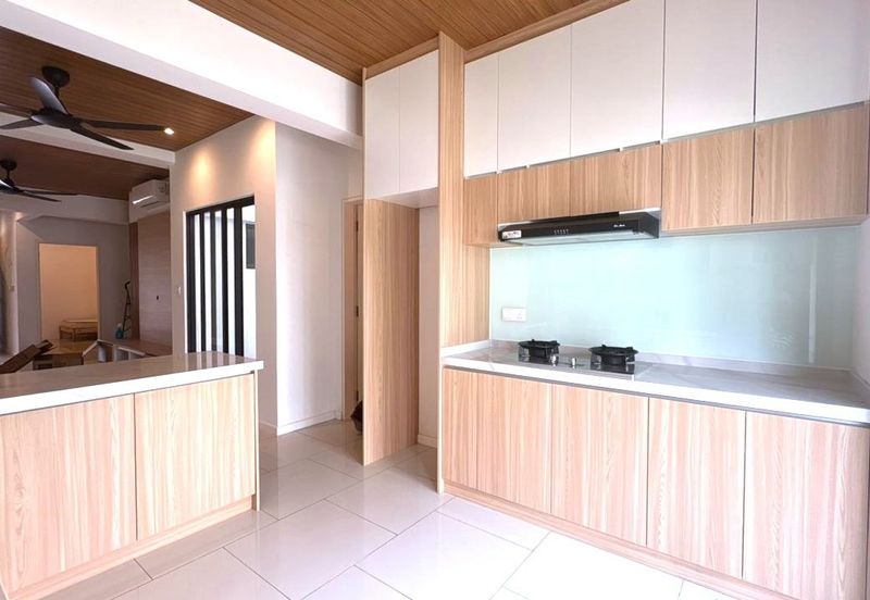 Casabayu Townhouse @ Cybersouth