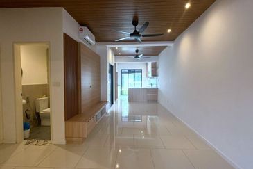 Casabayu Townhouse @ Cybersouth