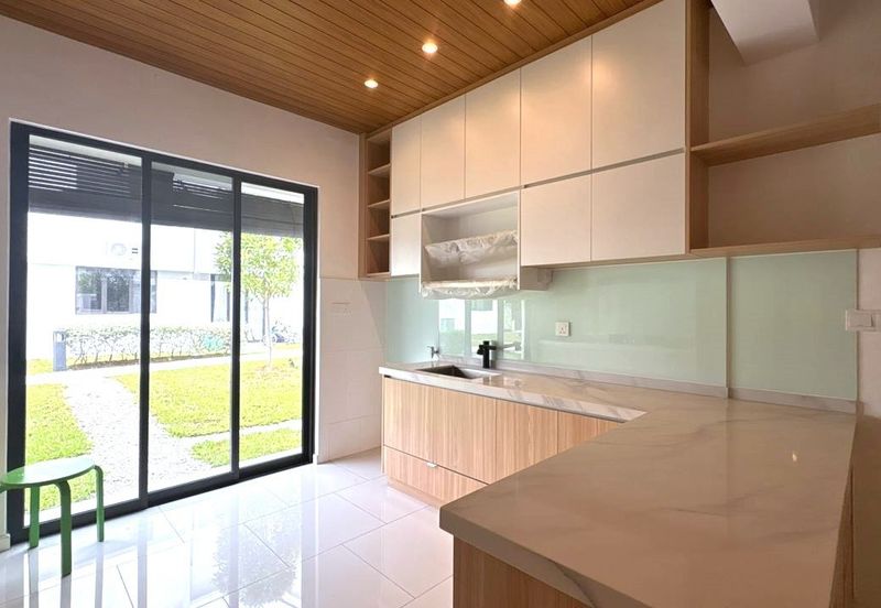 Casabayu Townhouse @ Cybersouth