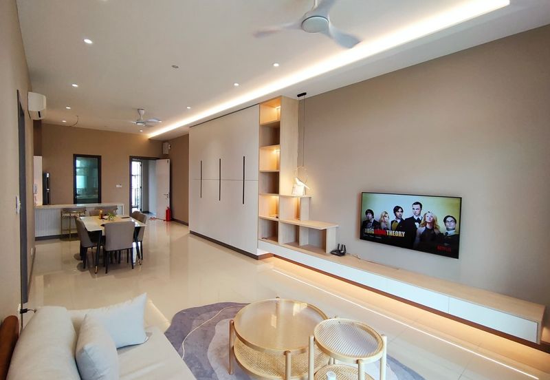 Isle of Kamares, Setia Eco Glades