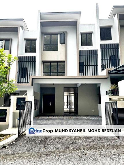 3 Storey Superlink House at Nassim Height, Ukay Bestari Hulu Kelang for sale, Kuala Lumpur, Ampang