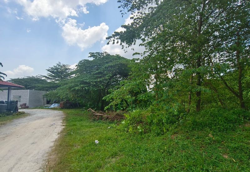 Kampung Sungai Balak