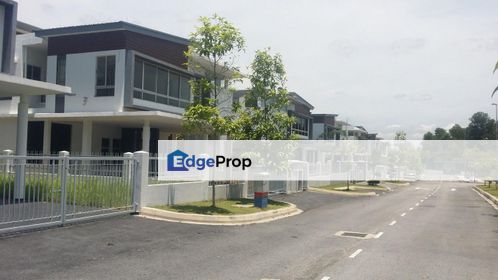 Bungalow For Sale 2 Storey Bungalow Amandarii Anjung Residensi Saujana Impian Kajang, Selangor, Kajang