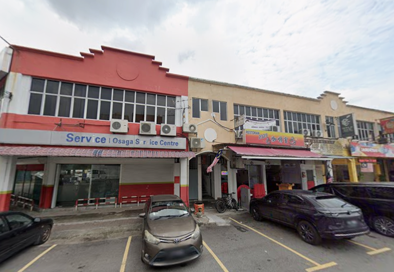 Corner Unit 1st Floor Shop For Rent, Taman Sepakat Indah, Sungai Chua, Kajang, Selangor