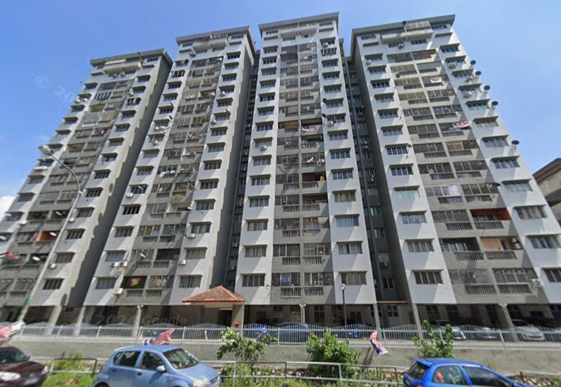 Ground Floor Shop For Rent, Sri Camellia Apartment, Taman Sepakat Indah, Sungai Chua, Kajang, Selangor