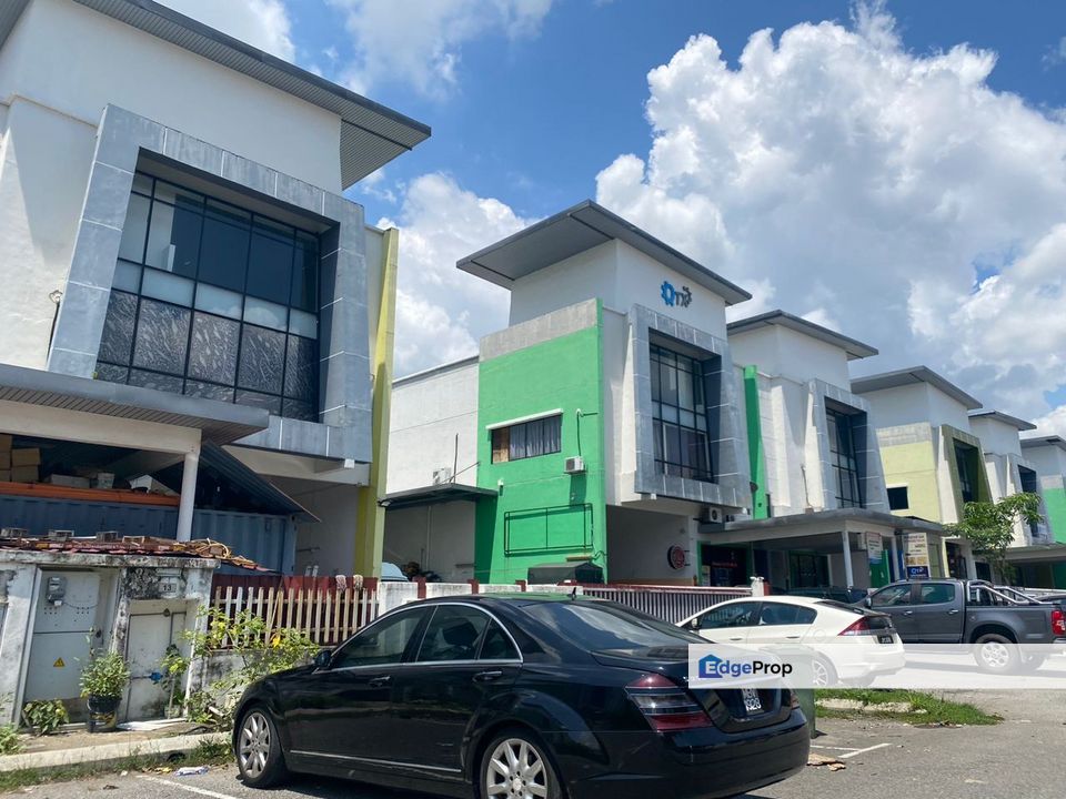 2sty Semi D Factory > Taman Perindustrian SIS, Selangor, Beranang