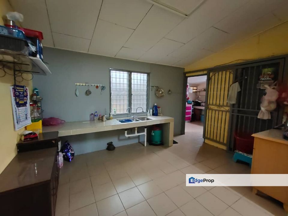 ENDLOT RENOVATED > 2 sty saujana IMPIAN INDAH rumah, Selangor, Kajang