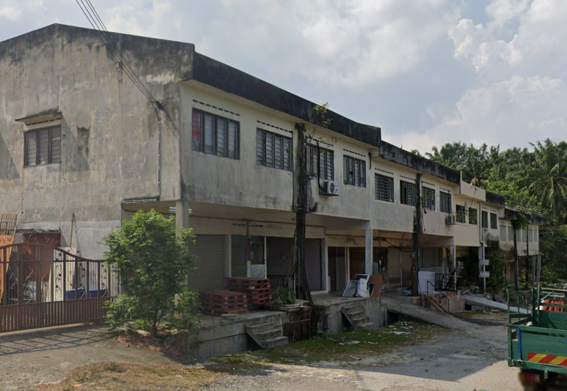 2 Storey Shop, Taman Desa Kenanga, Semenyih, Selangor For Rent