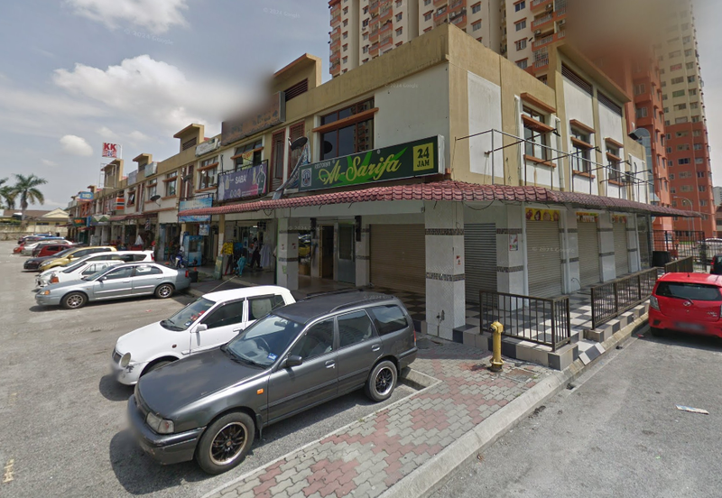 Corner 2 Storey Shop, Taman Sepakat Indah, Kajang, Selangor For Sale