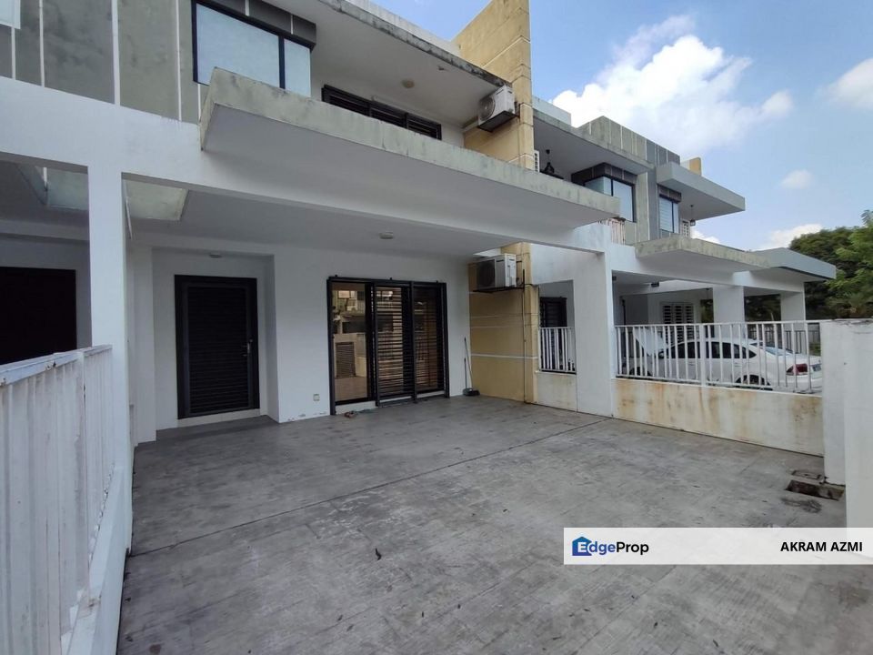 (Reno Cost 60k + Freehold) Rumah Teres 2 Tingkat Bandar Puteri Bangi , Selangor, Bangi