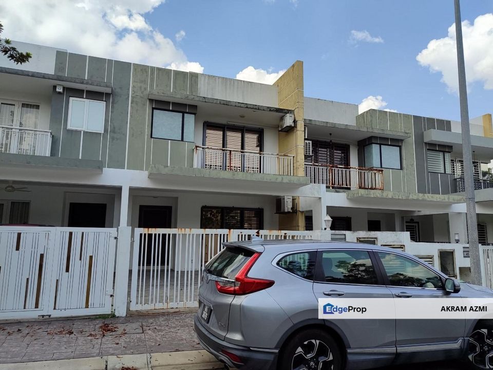 (Reno Cost 60k + Freehold) Rumah Teres 2 Tingkat Bandar Puteri Bangi , Selangor, Bangi