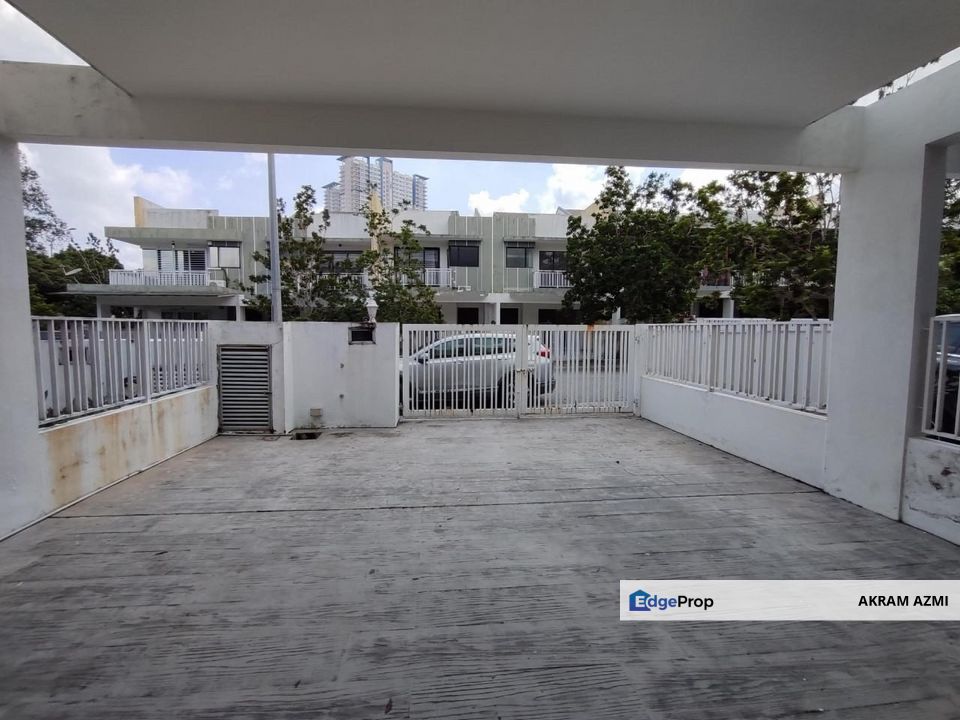 (Reno Cost 60k + Freehold) Rumah Teres 2 Tingkat Bandar Puteri Bangi , Selangor, Bangi