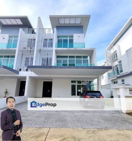 3 Storey Semi D Clover Garden Residence Cyberjaya, Selangor, Cyberjaya