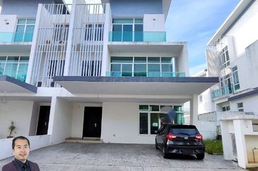 Clover Garden Residences