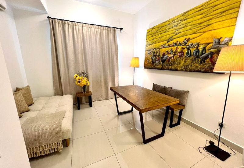 Lake Point Residence