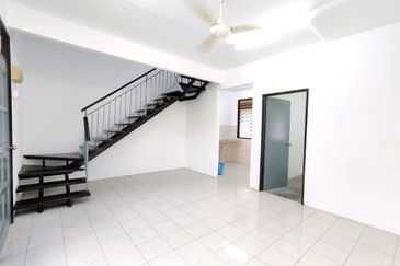 La Cottage Taman Putra Perdana