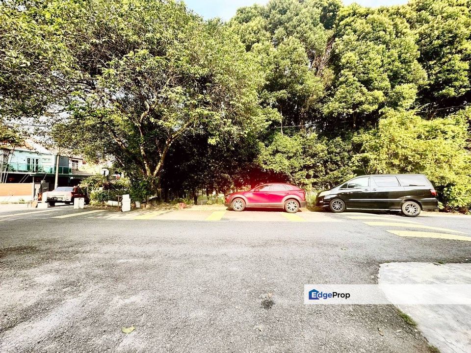 Double Storey House Taman Universiti Indah  for sale, Selangor, Seri Kembangan