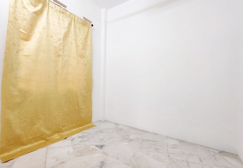 Kekwa Apartment @ Putra Perdana