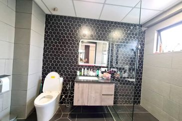 Sri Alam Condominium