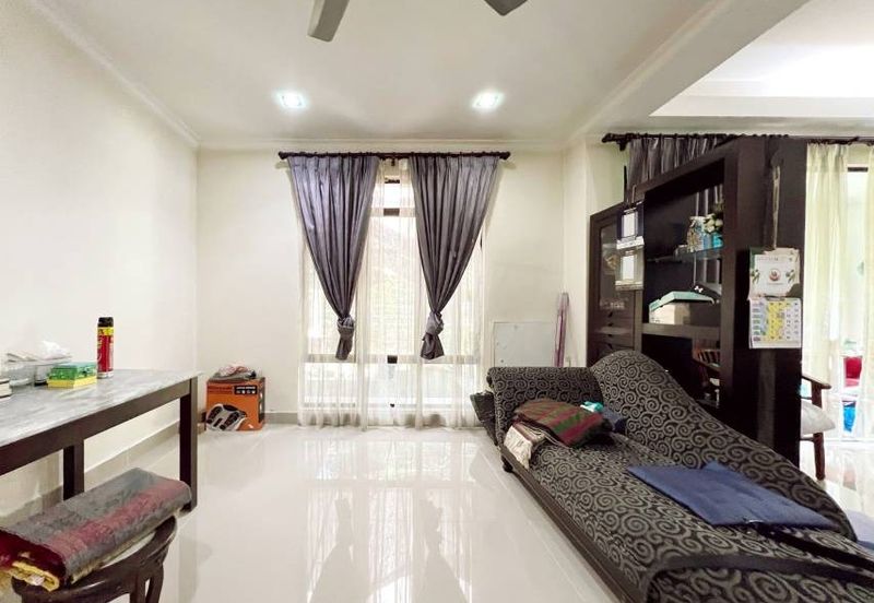 USJ Avenue @ USJ Heights