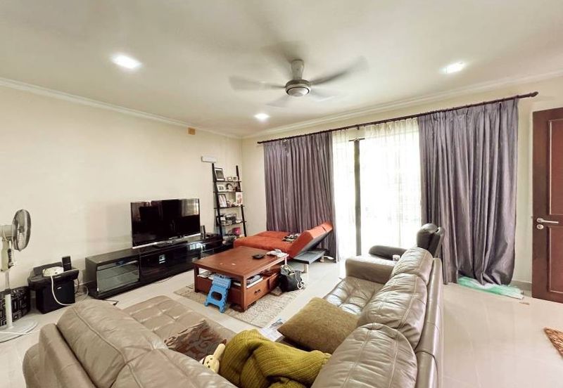 USJ Avenue @ USJ Heights