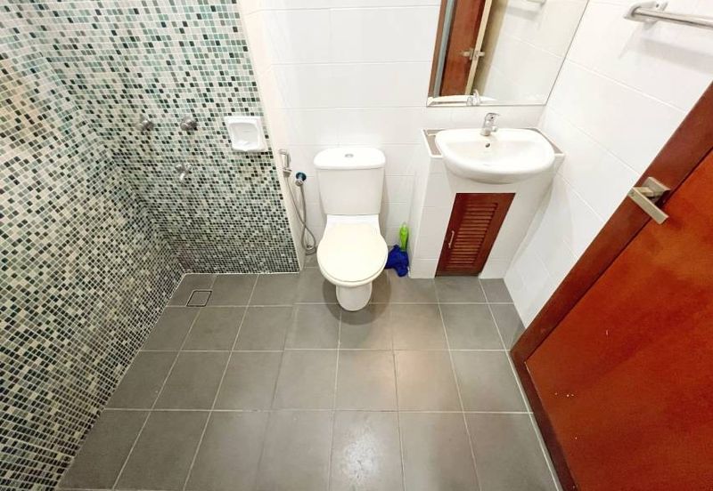 USJ Avenue @ USJ Heights