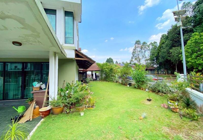 USJ Avenue @ USJ Heights