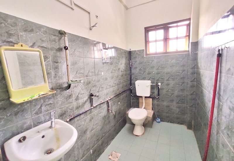 Kampung Sungai Ramal Luar