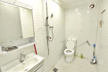 Kampung Sungai Ramal Luar