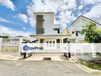 Corner Lot 2 Sty Semi D Taman D' Ramal Prima Sungai Ramal Dalam Kajang, Selangor, Kajang
