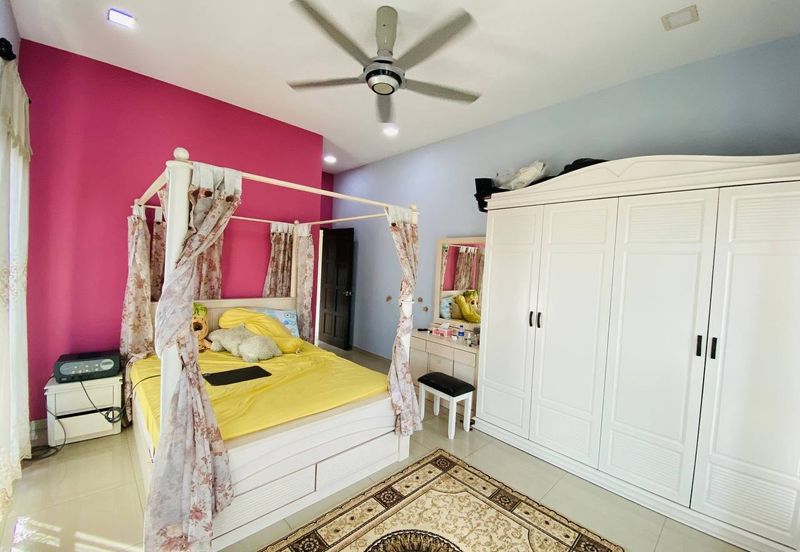 Kampung Sungai Merab