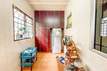 Pusat Bandar Putra Permai