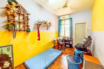 Pusat Bandar Putra Permai