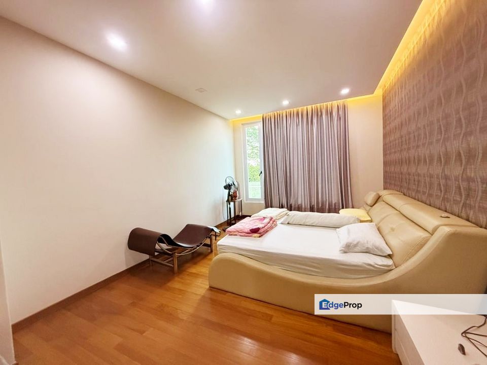 3.5 sty bungalow with private pool & lift Equine Park Seri Kembangan, Selangor, Seri Kembangan