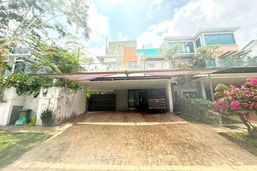 Bangi Lakehill Villas