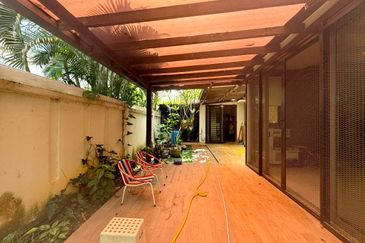 Bangi Lakehill Villas