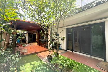 Bangi Lakehill Villas