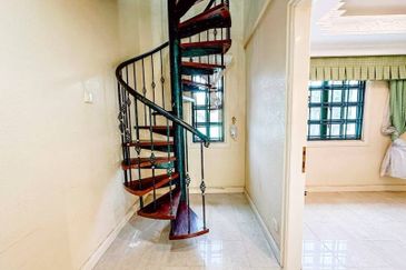 Taman Lembah Keramat AU5