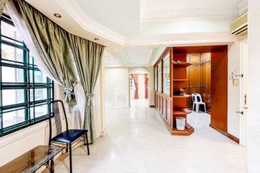 Taman Lembah Keramat AU5