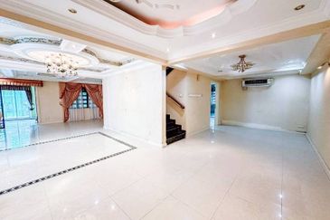 Taman Lembah Keramat AU5