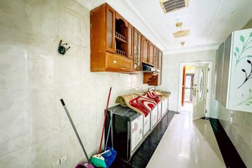 Taman Lembah Keramat AU5