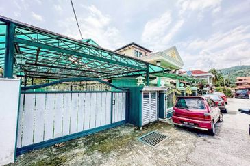 Taman Lembah Keramat AU5